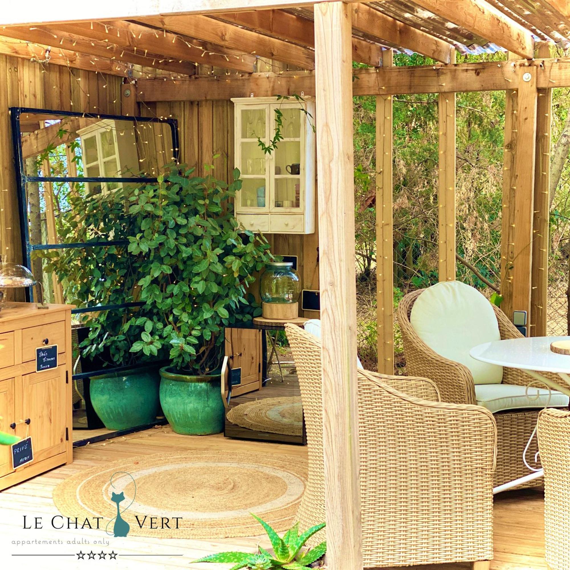 Le Chat Vert - Appartements Adults Only Saint-Andre  Exterior photo